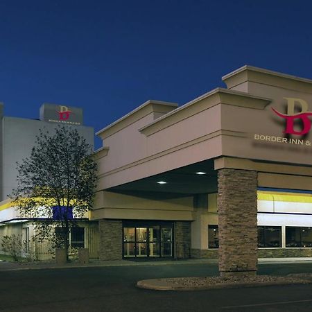 Border Inn & Suites Lloydminster Eksteriør bilde