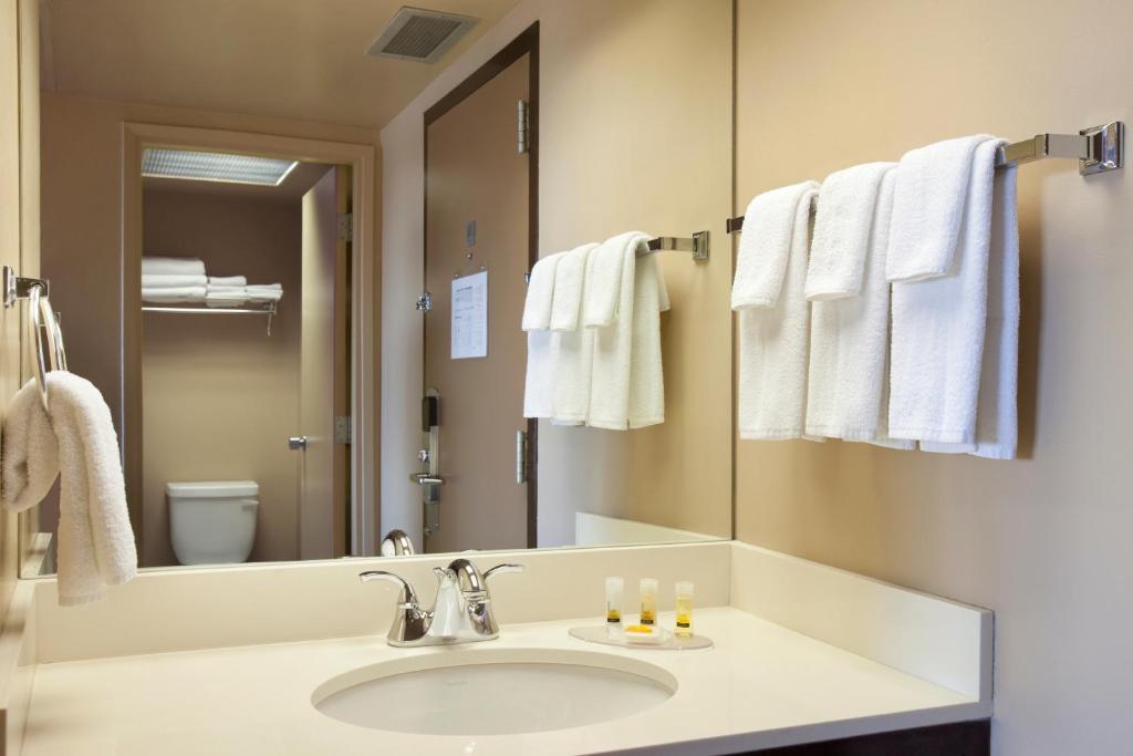 Border Inn & Suites Lloydminster Eksteriør bilde