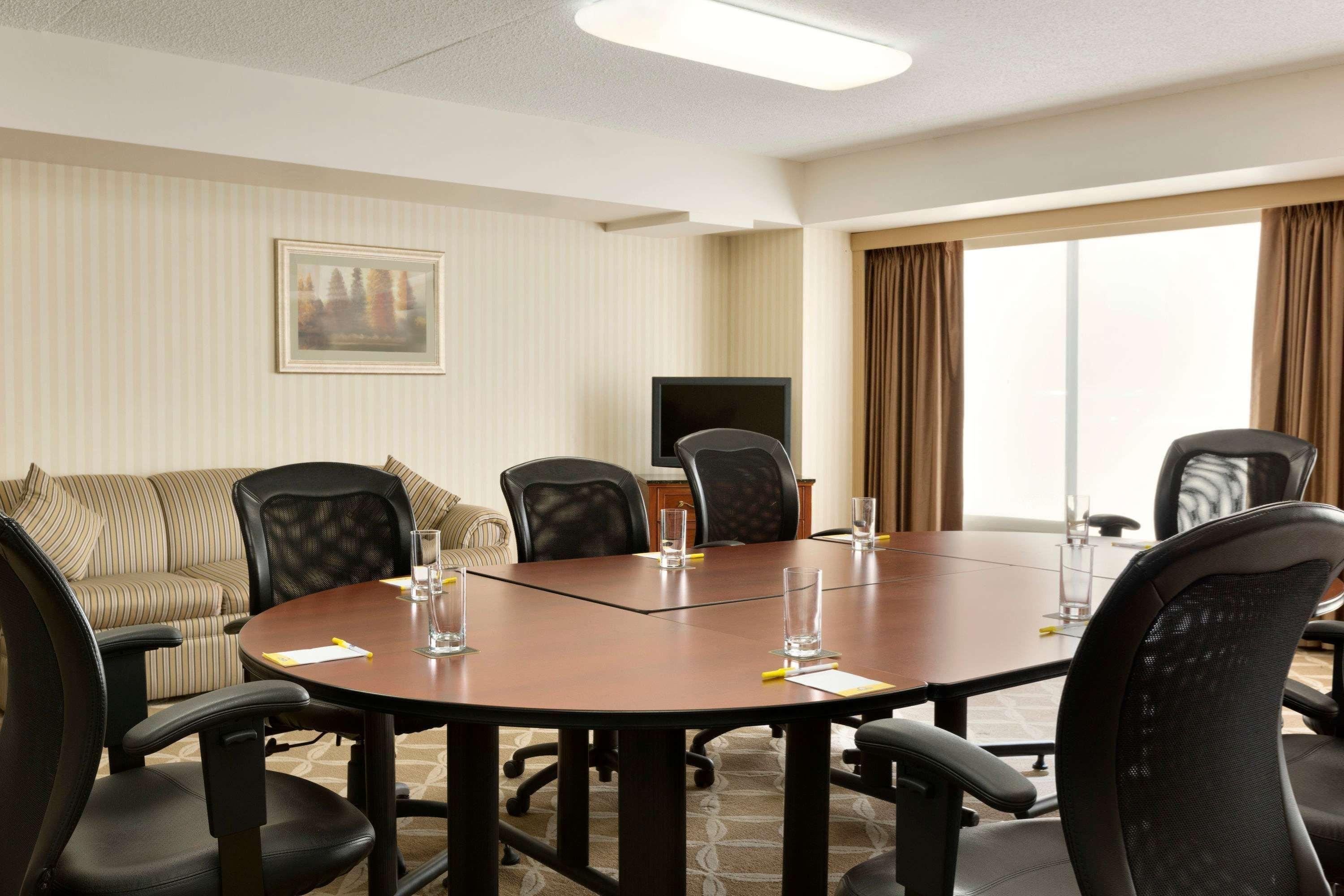Border Inn & Suites Lloydminster Eksteriør bilde