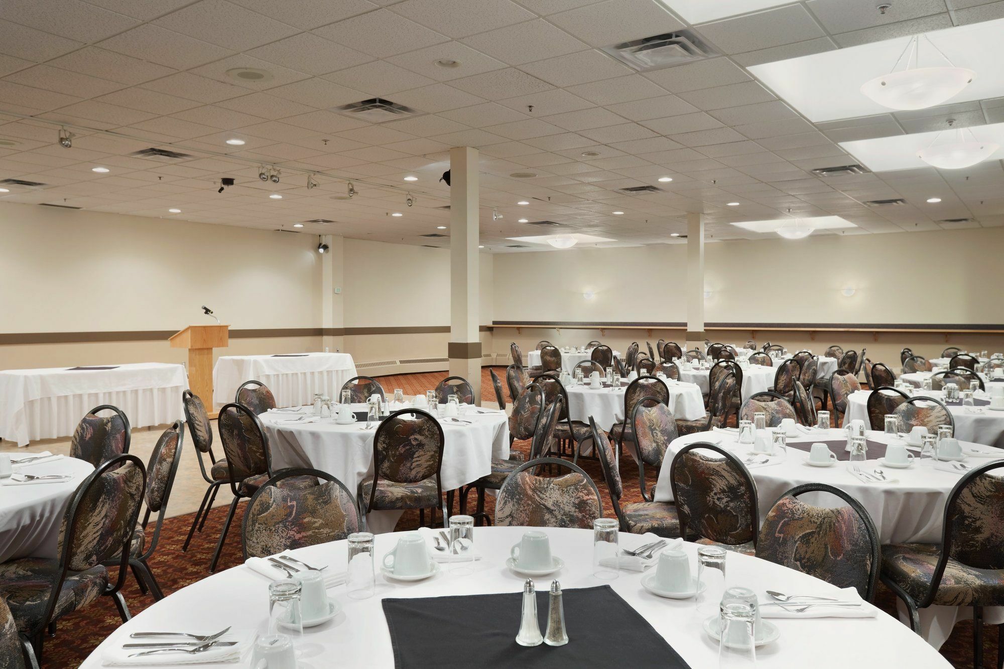 Border Inn & Suites Lloydminster Eksteriør bilde